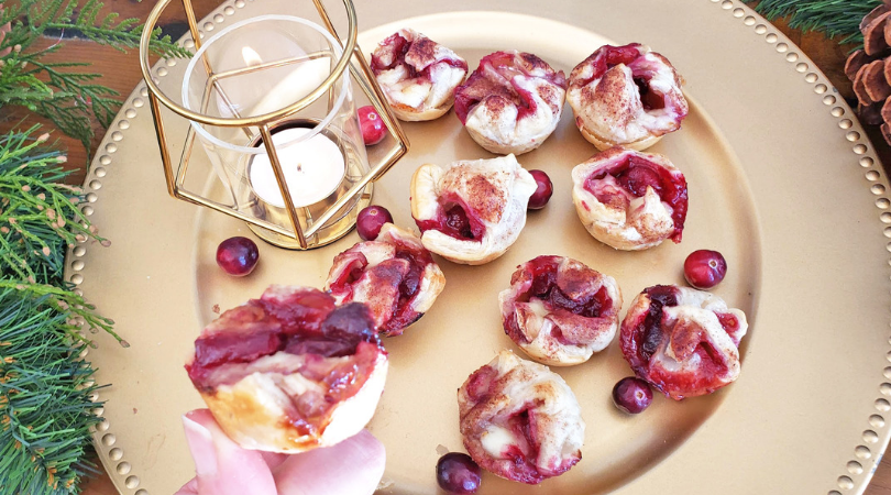 Holiday Cranberry Brie Bites